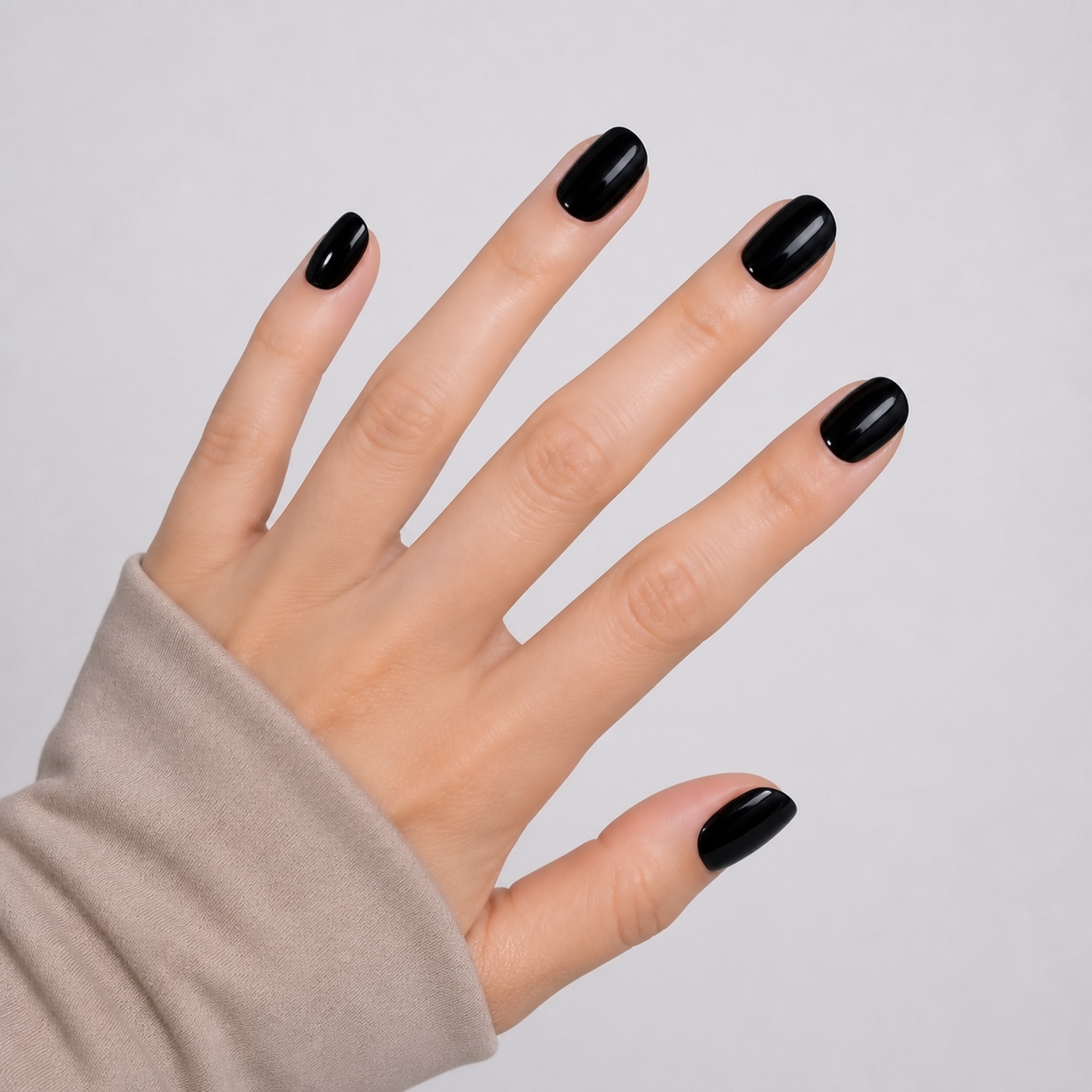 Onyx Oval press-on nails