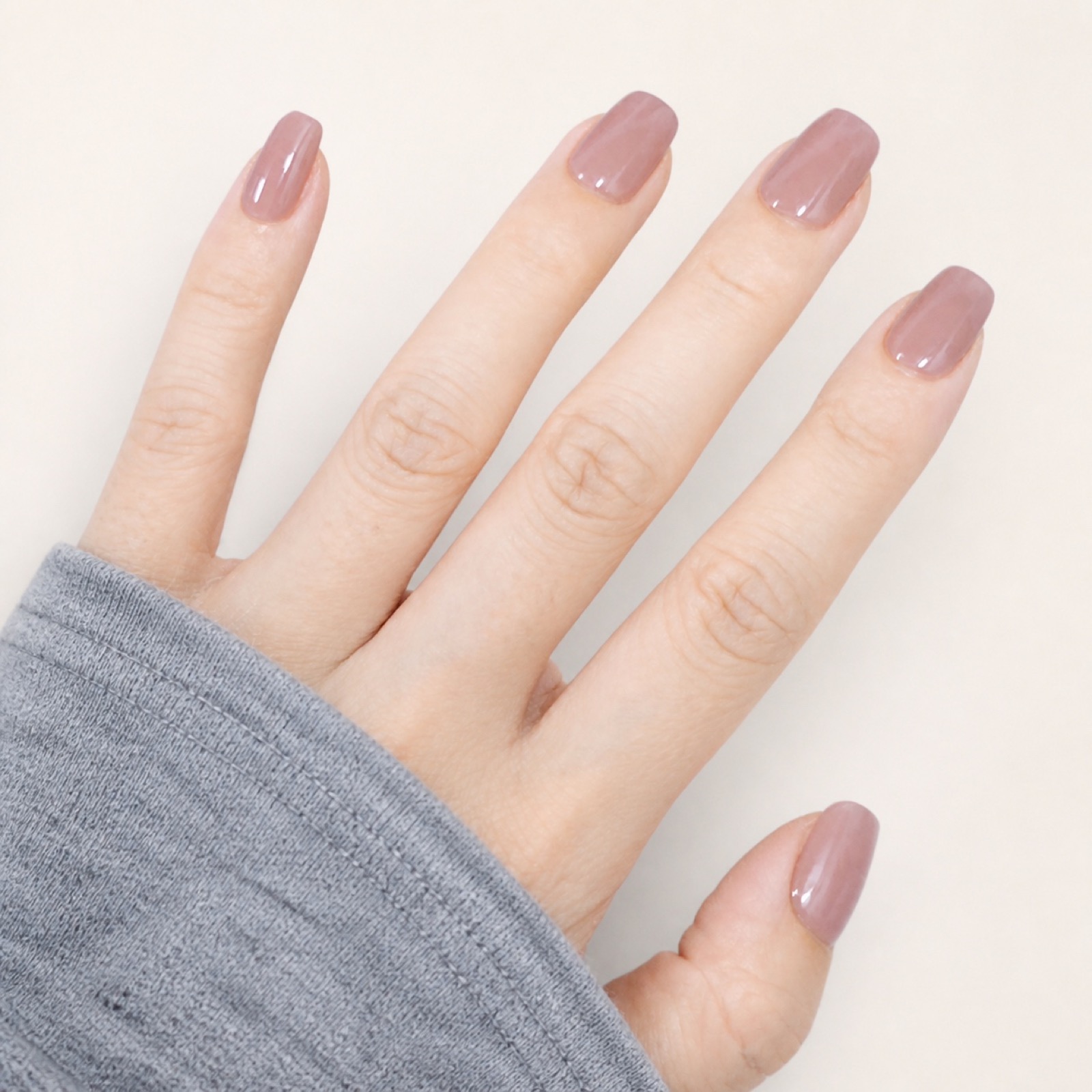 Mauve Cocoa Squoval press-on nails